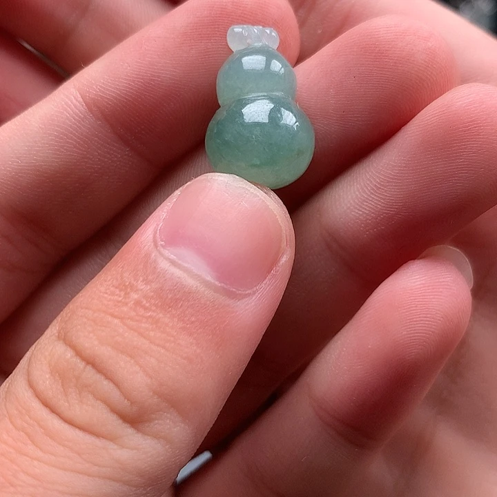 翡翠未镶嵌颈饰天然