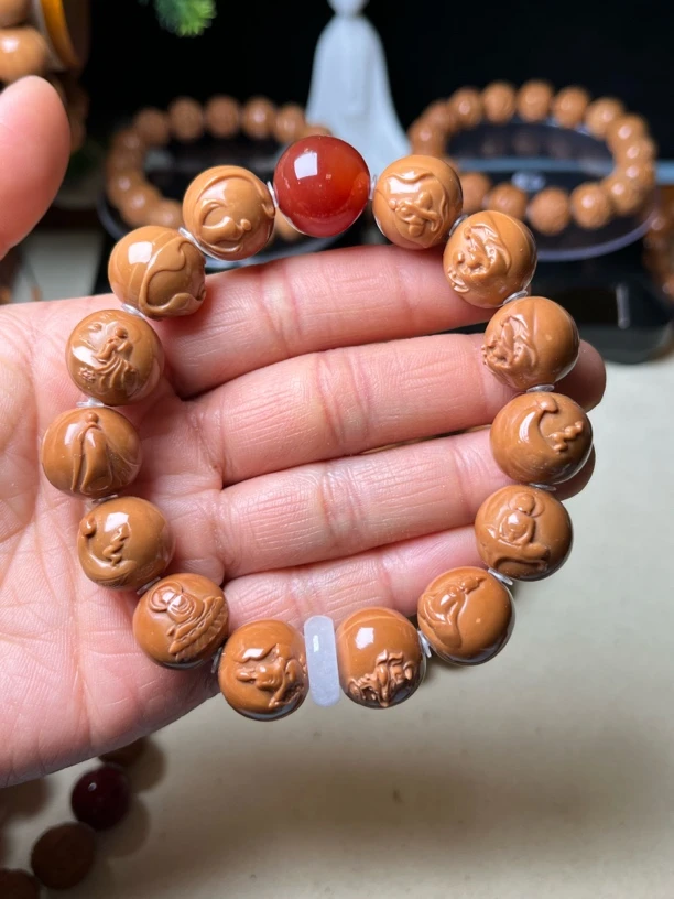 猴头核桃精雕浮雕无相佛手串