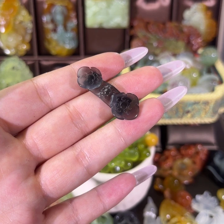 蛇纹石玉合金颈饰