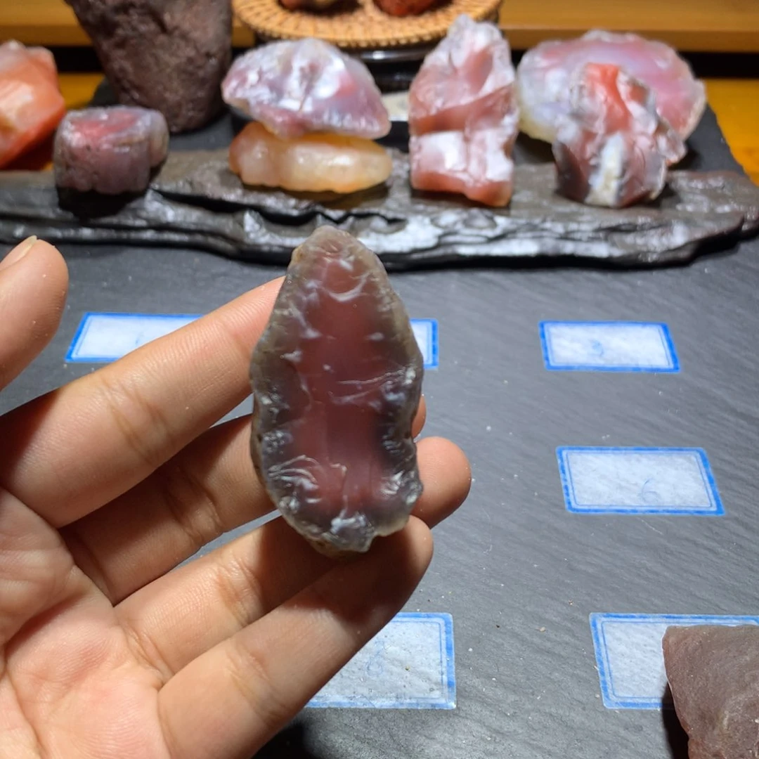 未镶嵌玛瑙/玉髓珠宝奇石