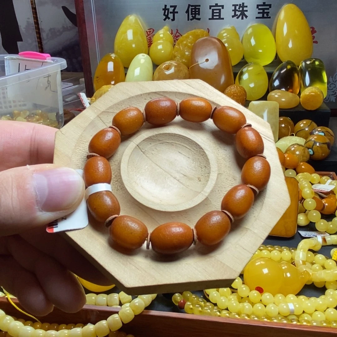 琥珀未镶嵌裸石蜜蜡