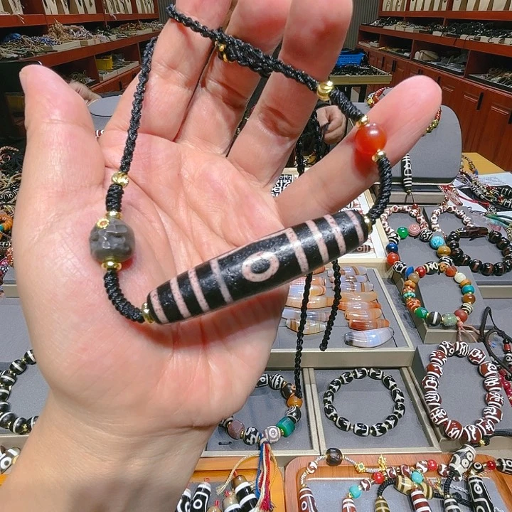 未镶嵌玛瑙/玉髓珠宝奇石