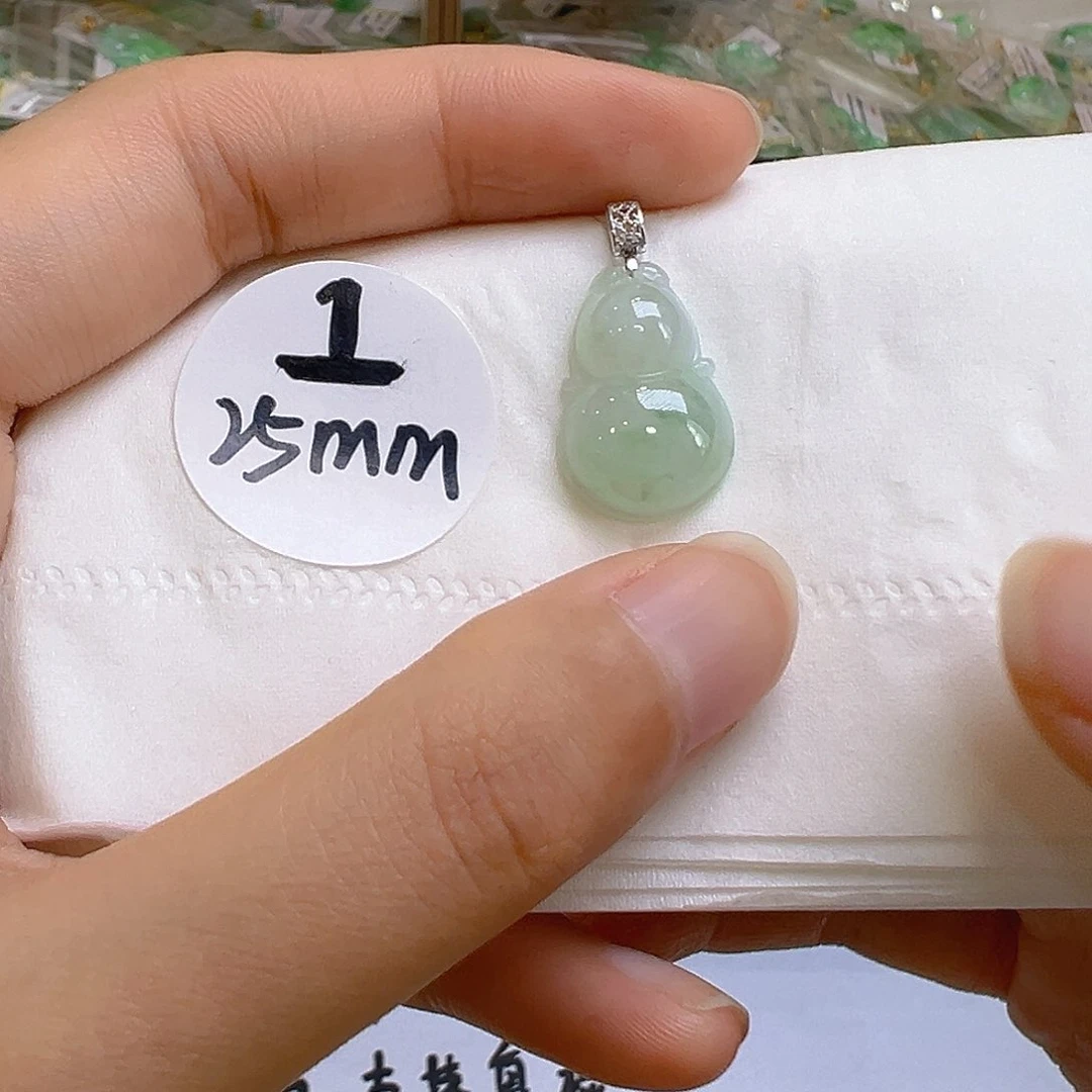 翡翠18K金镶嵌吊坠(不含链)翡翠