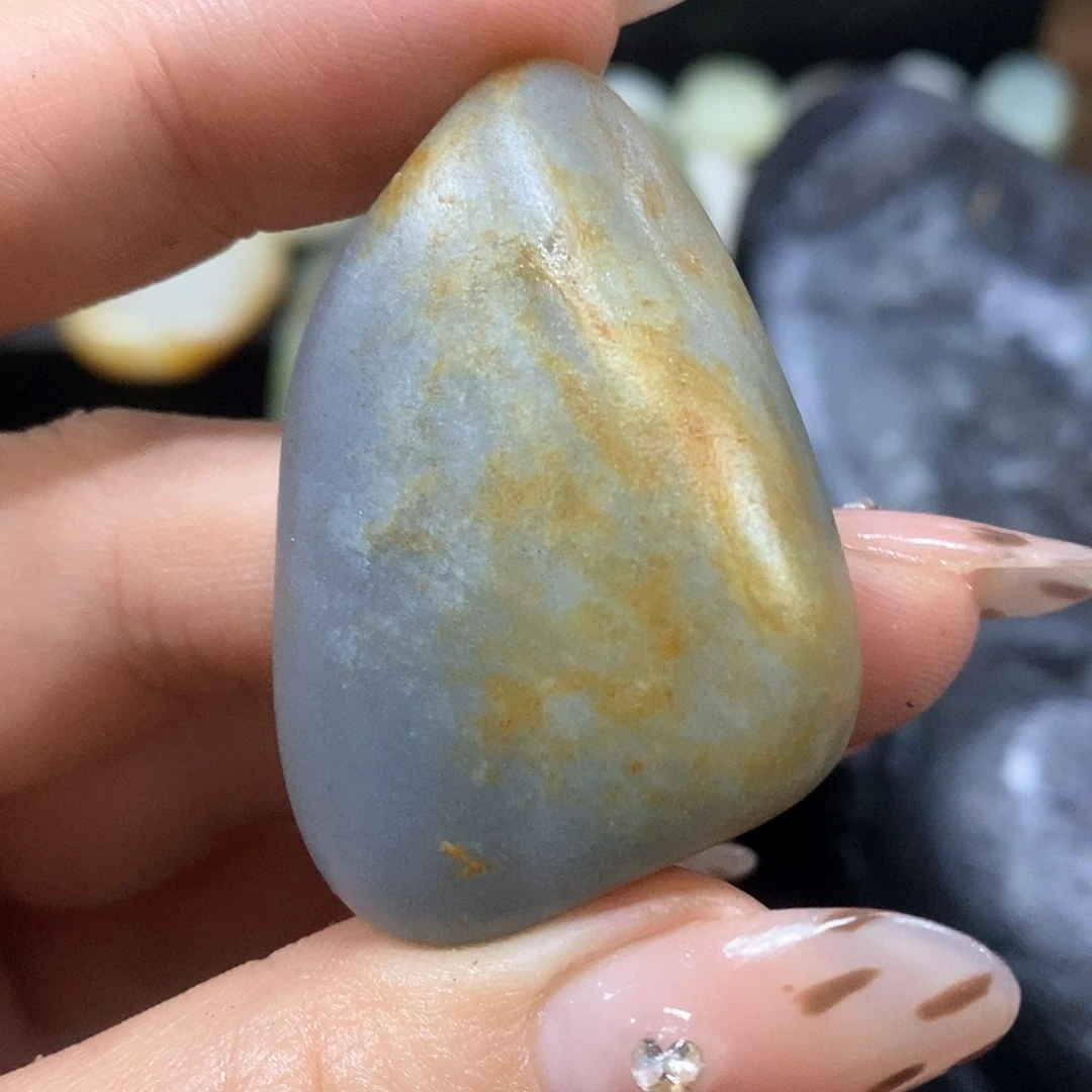 未镶嵌和田玉（糖玉）挂件