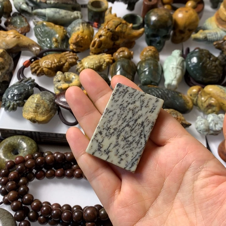 岫岩河磨玉（透闪石质玉）未镶嵌笔搁