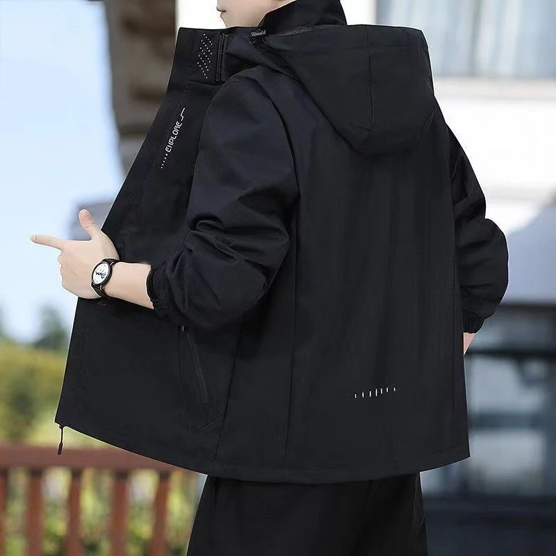 春秋冲锋外套男士宽松户外防风防水登山百搭休闲夹克工作服潮流
