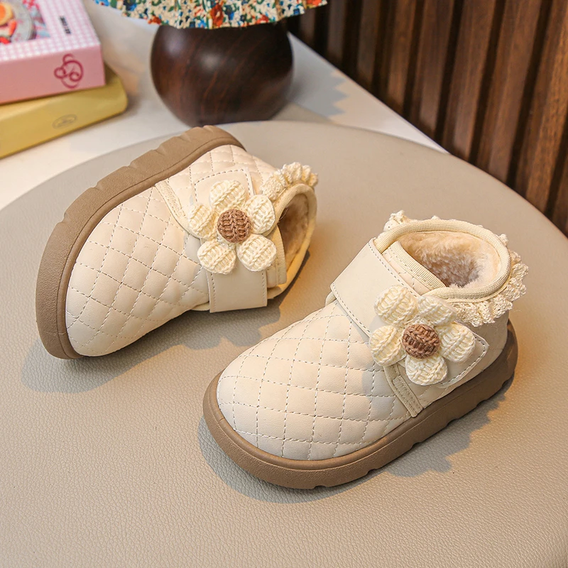 2025大棉加绒加厚女童冬季棉靴新款儿童雪地靴保暖中小童女童短靴