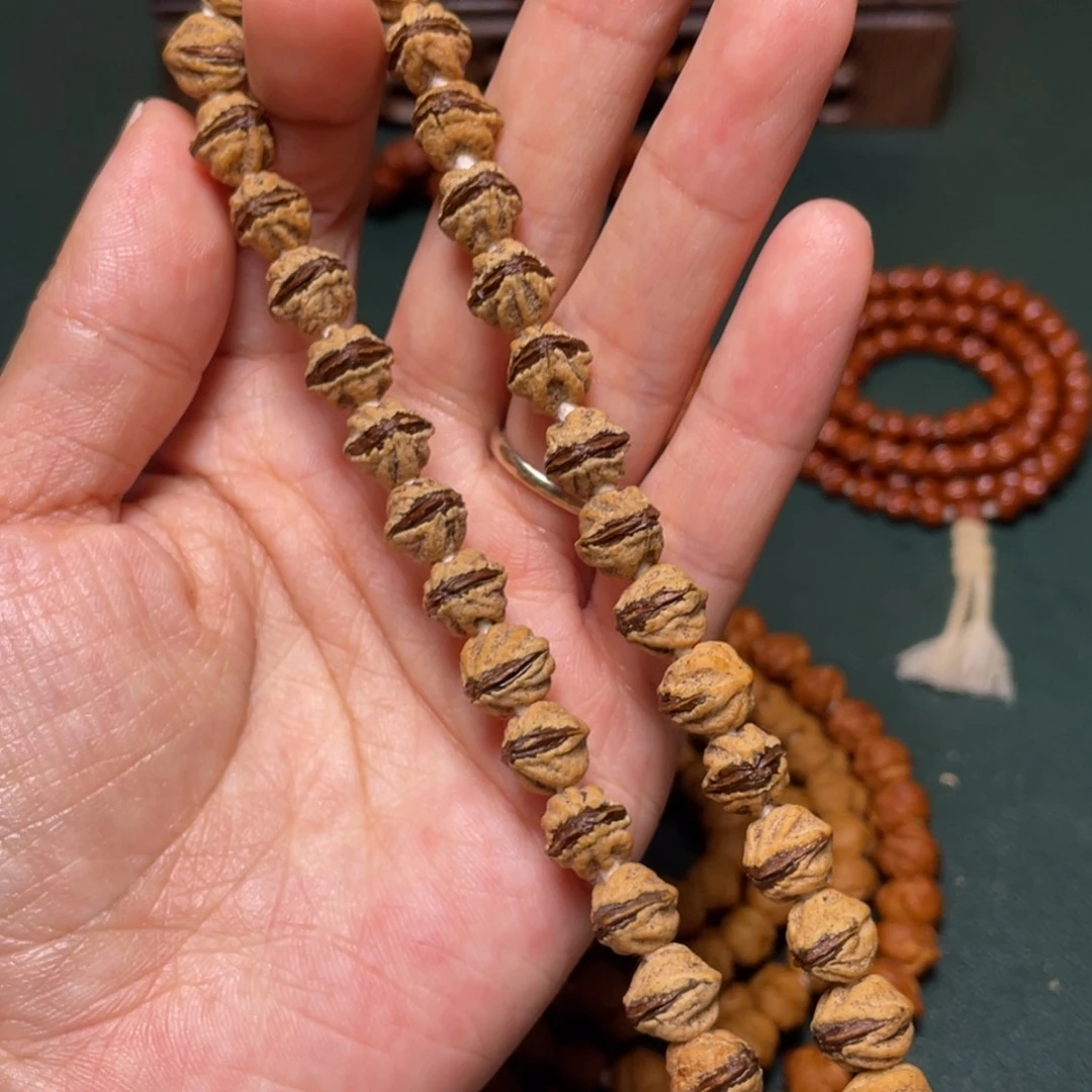 柏香籽/百香籽吊坠红芽金蟾手持