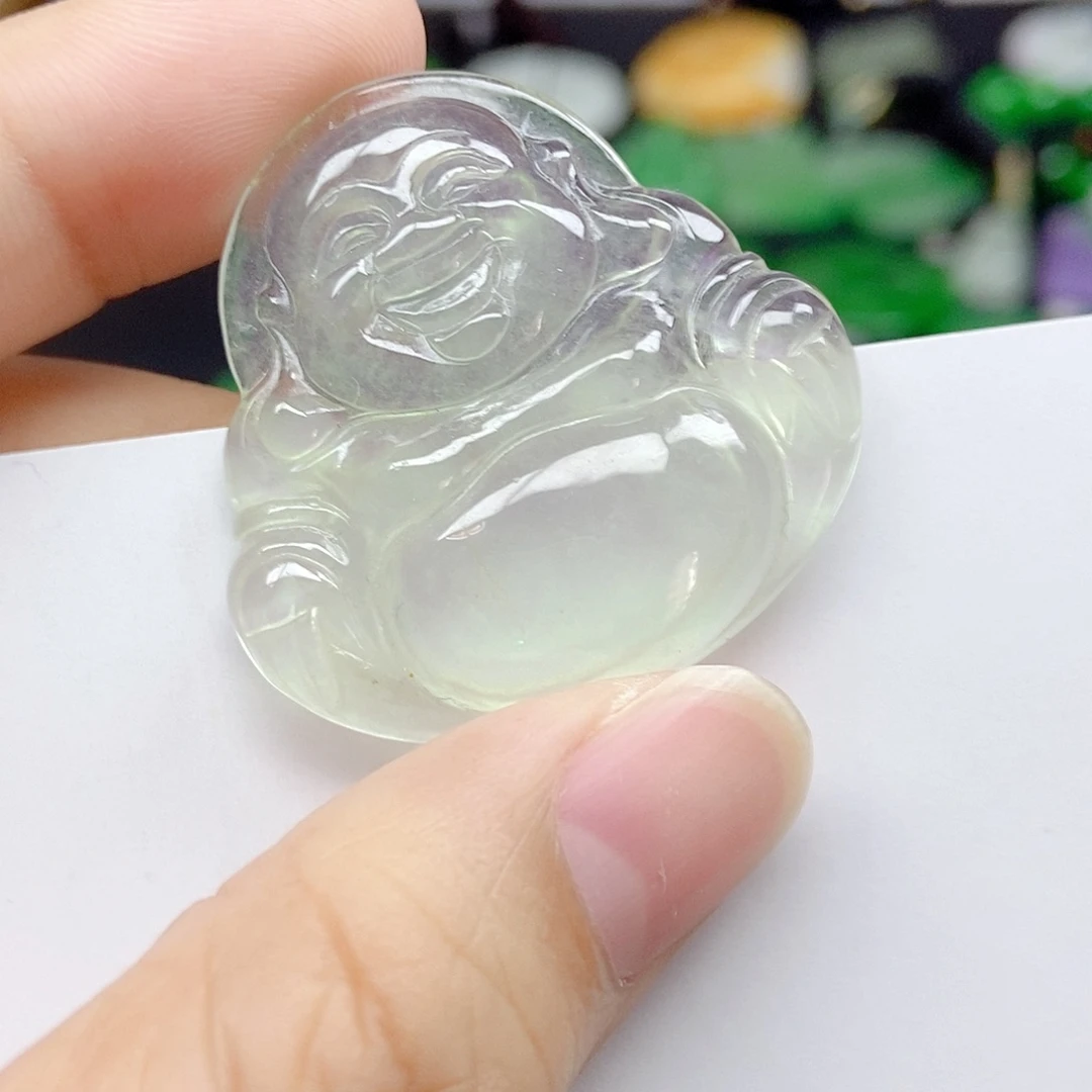翡翠未镶嵌颈饰佛公