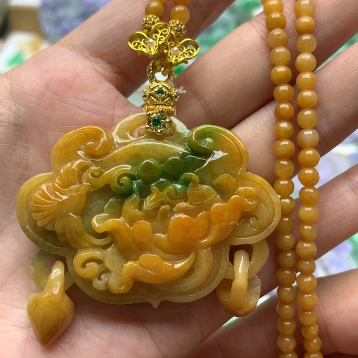 颈饰未镶嵌翡翠翡翠