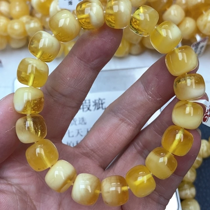 琥珀未镶嵌珠宝奇石9