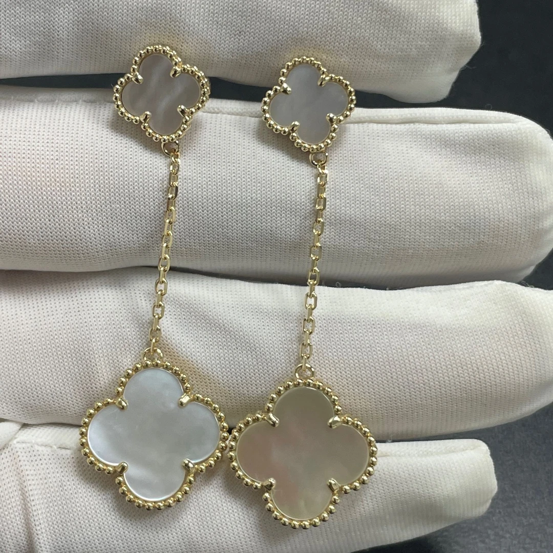 【CHERISH】18k  k黄 贝母四叶草耳钉