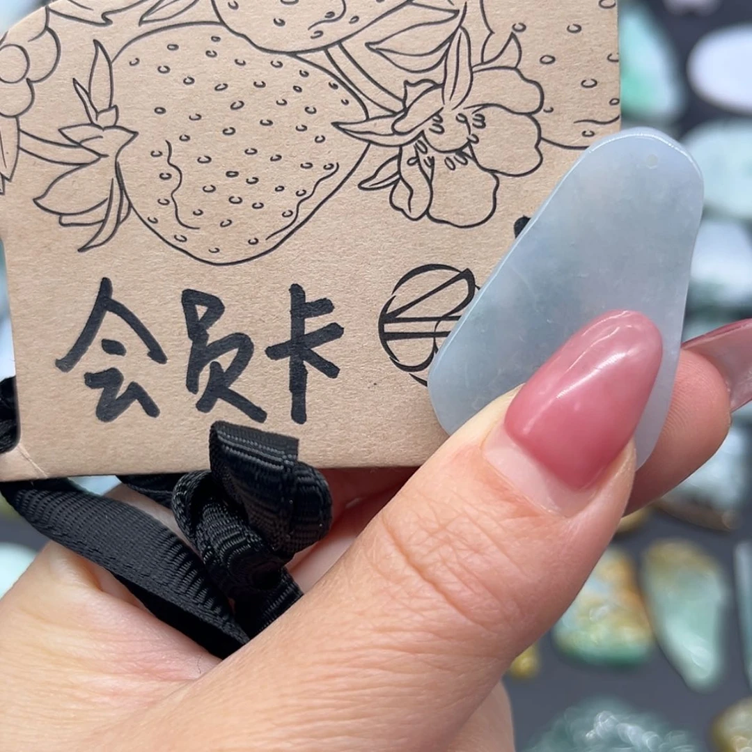 【闪购商品】翡翠颈饰未镶嵌沧***笑预存