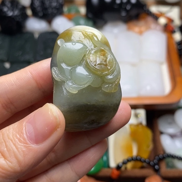 钠长石玉合金颈饰