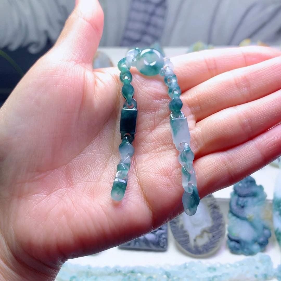 异***草定制翡翠未镶嵌翡翠