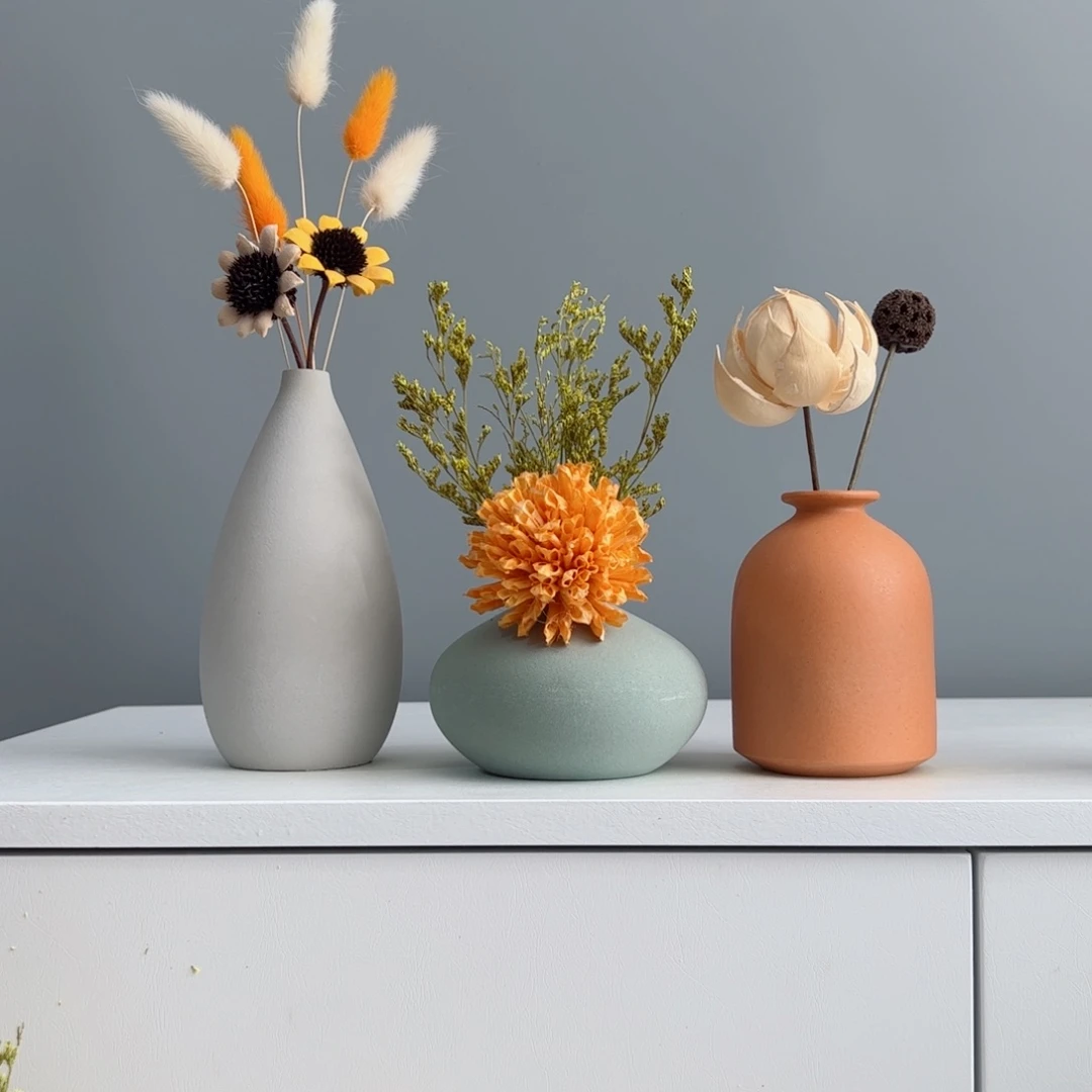 摆件陶瓷小花瓶摆件含花总高约20-30cm