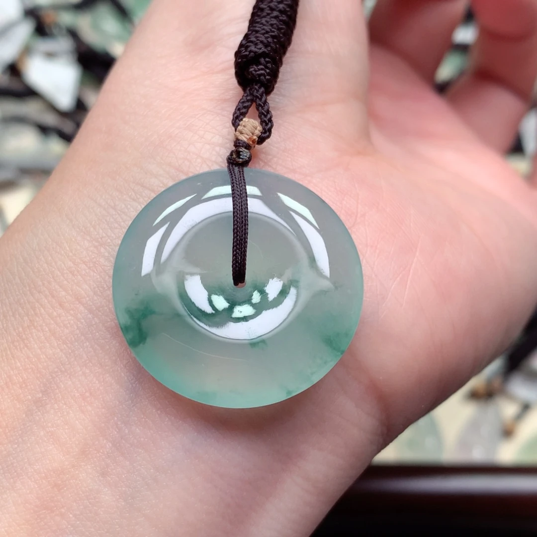 翡翠未镶嵌颈饰扣子