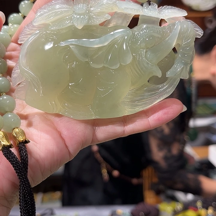 未镶嵌岫玉毛衣链