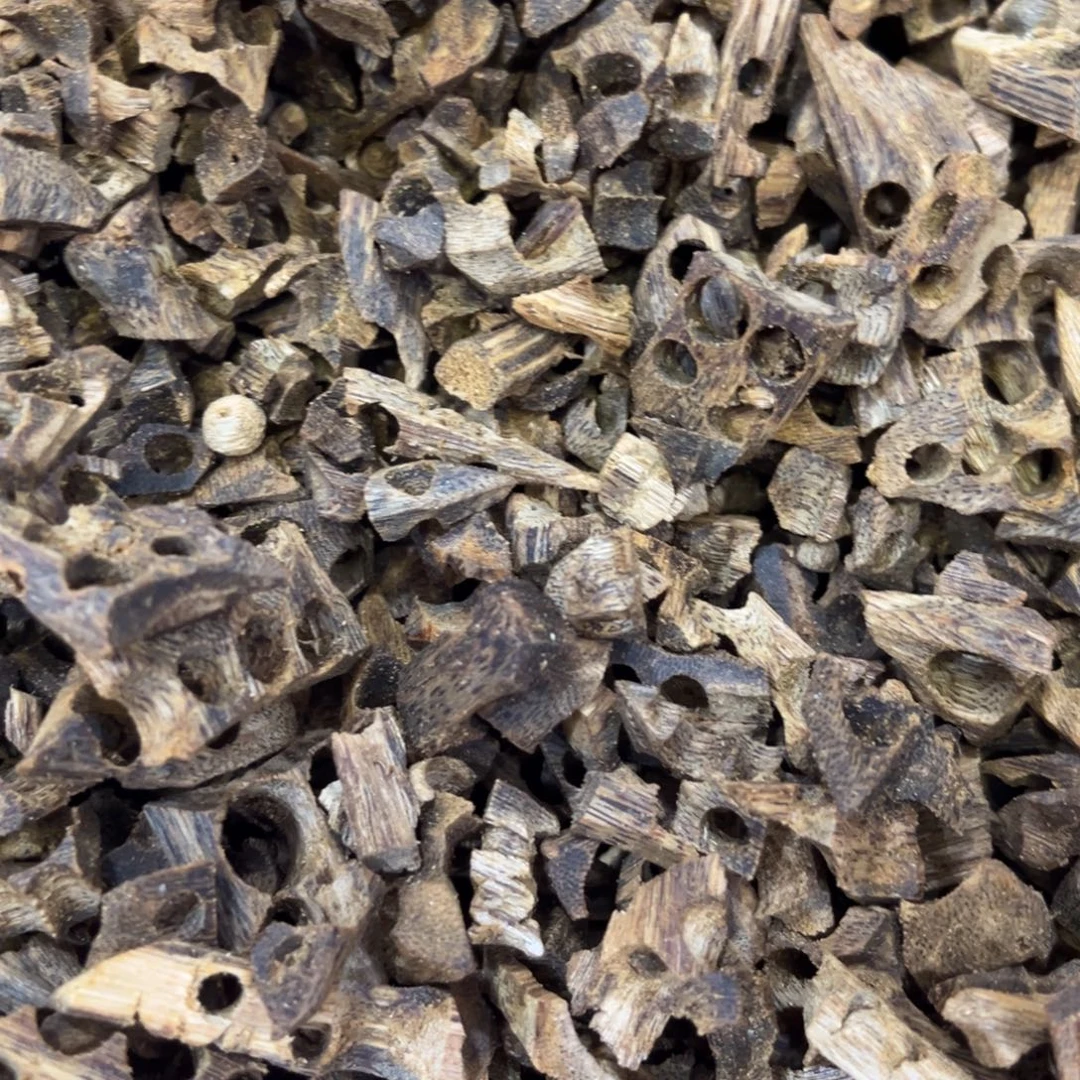 邓***J沉香摆件沉香棋楠碎料500