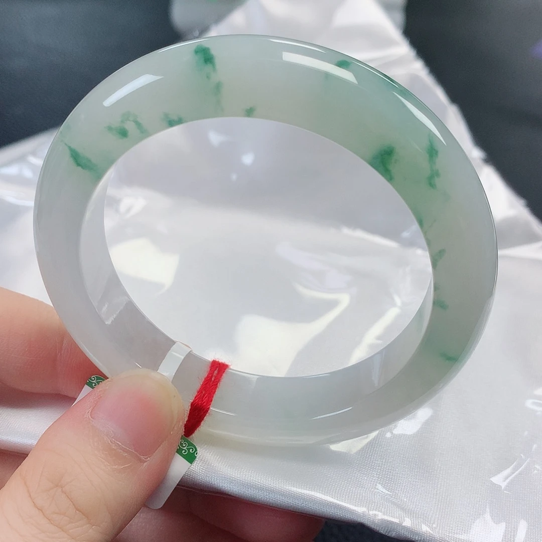 翡翠手镯未镶嵌缅甸天然翡翠手镯56圈口