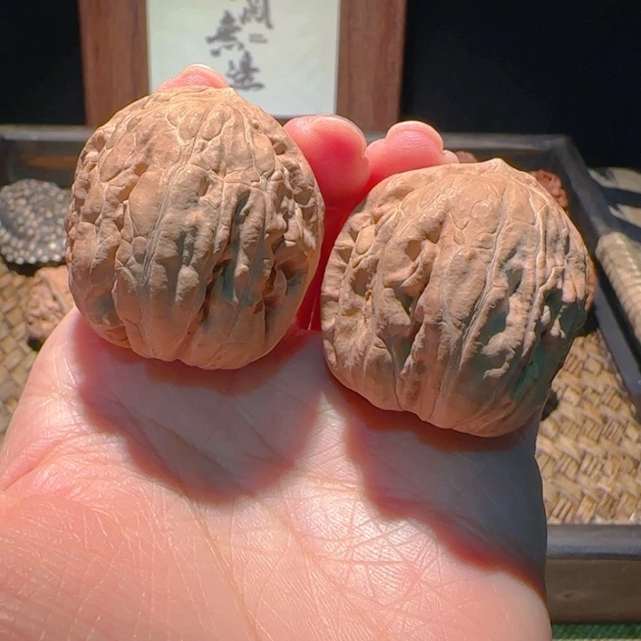 文玩核桃吊坠米子72