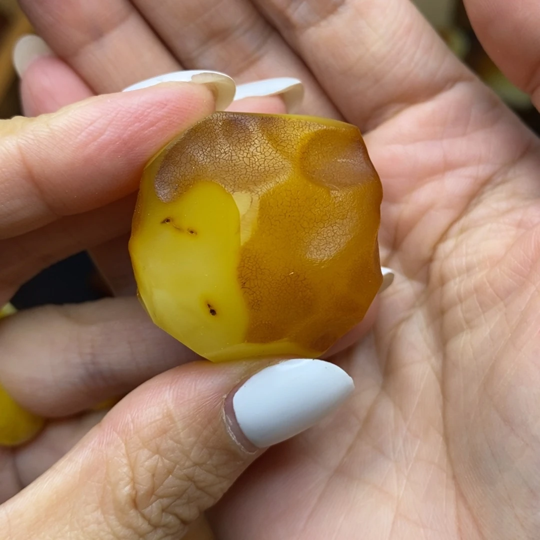 未镶嵌定制蜜蜡@****?胖