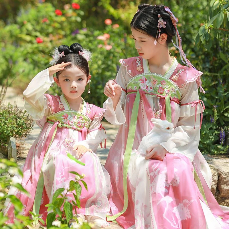 【CN350起】新年爆款女童唐装中国风古装套装拜年服新年服