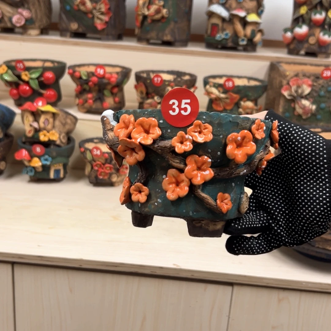 紫砂花盆35号内口11.5外高10