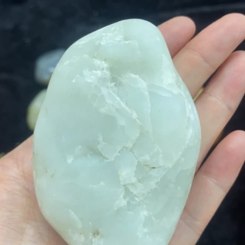 和田玉（糖玉）未镶嵌挂件