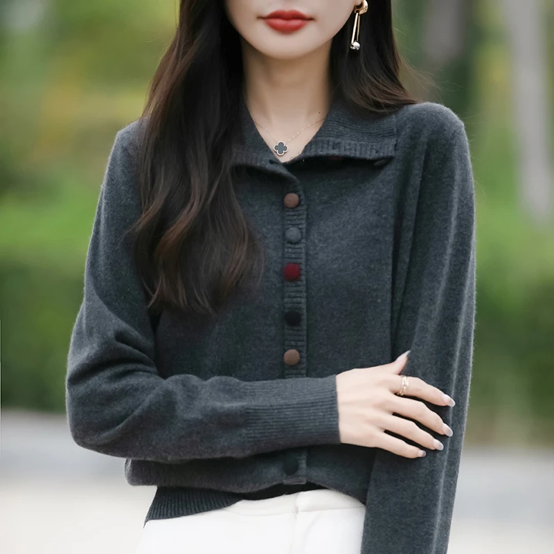 彩扣春秋新款正品高领针织开衫洋气女春秋季时尚毛衣开衫宽松外套