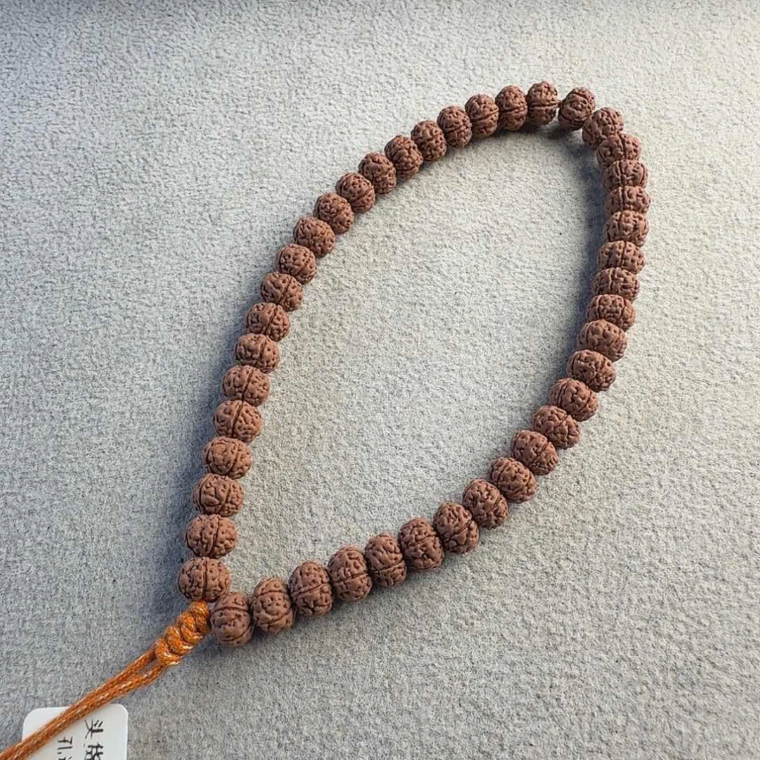 金刚菩提吊坠头货老树王8.2孔道丝黄