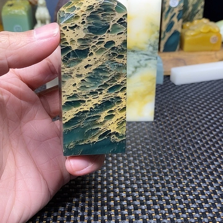 青田石印石雅安金丝绿