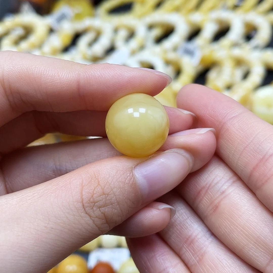 未镶嵌蜜蜡裸石沁色圆珠16.6mm