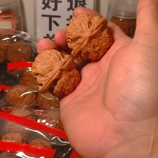 文玩核桃把件大沽石42