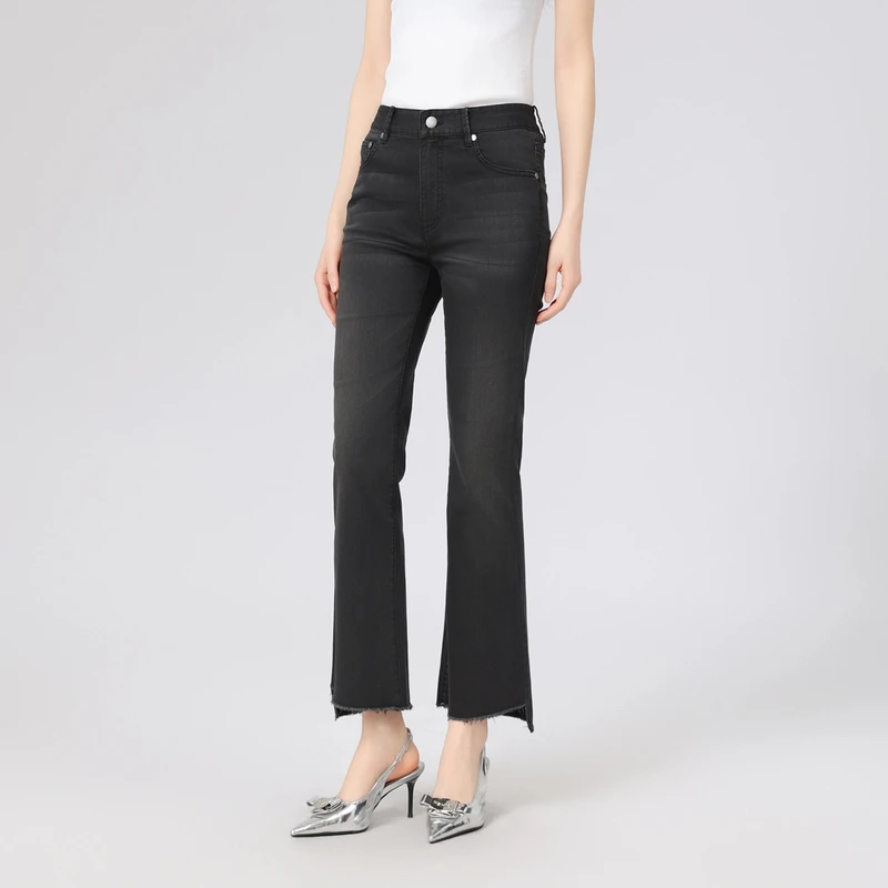 GIRDEAR/哥弟冬季爆款新款休闲洋气弹力微喇九分牛仔裤1100241