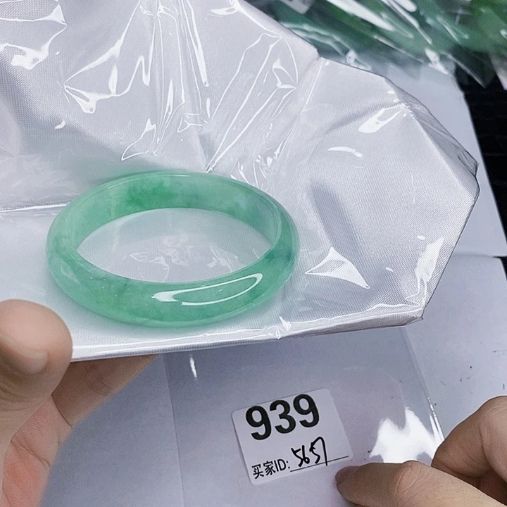 翡翠未镶嵌手镯一图一物实物为准