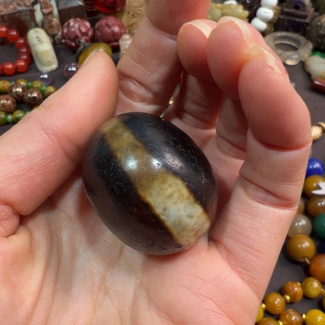 琥珀裸石未镶嵌姚*银做工精致大方