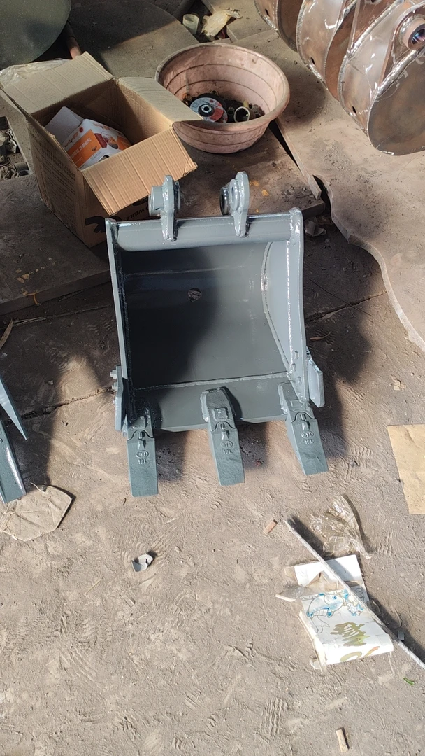 小型挖掘机机铲车铲斗宽40专用耐用设计