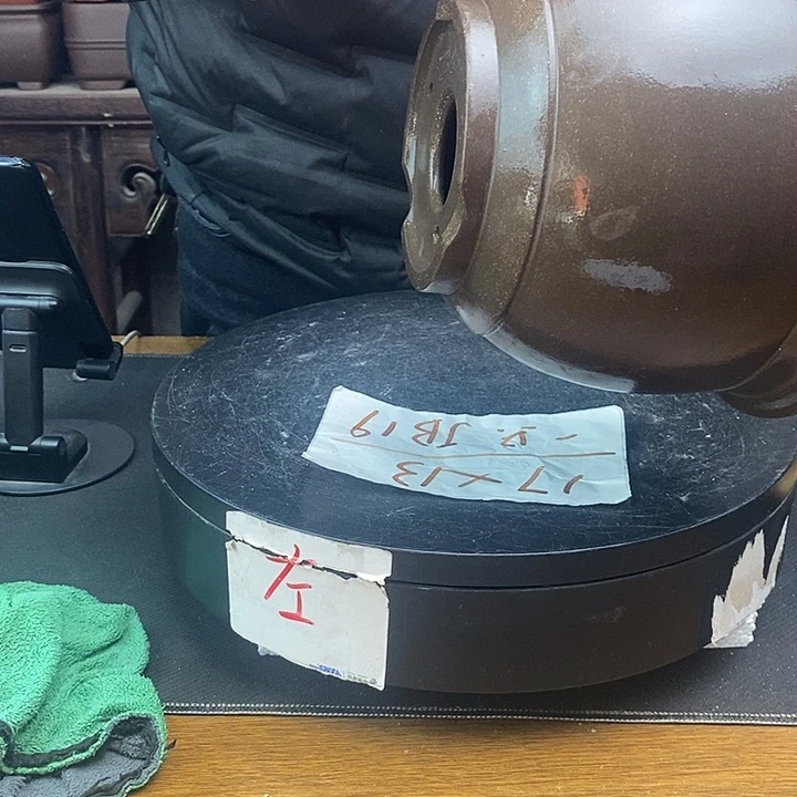 紫砂花盆货号一只JB19