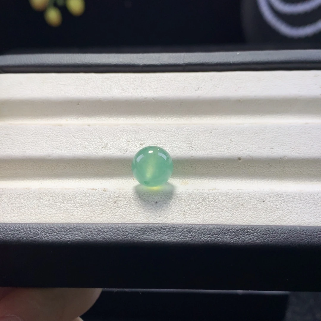 翡翠未镶嵌手串卡10高冰绿