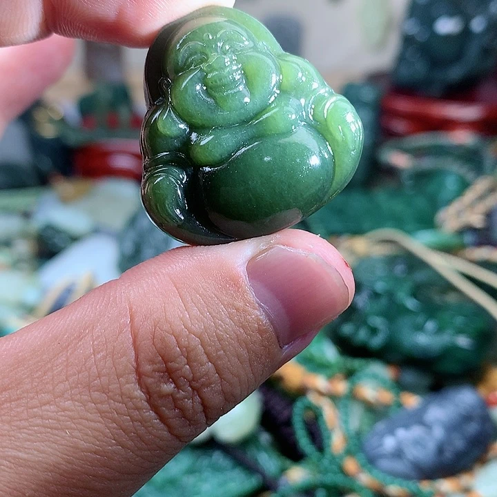 未镶嵌和田玉挂件