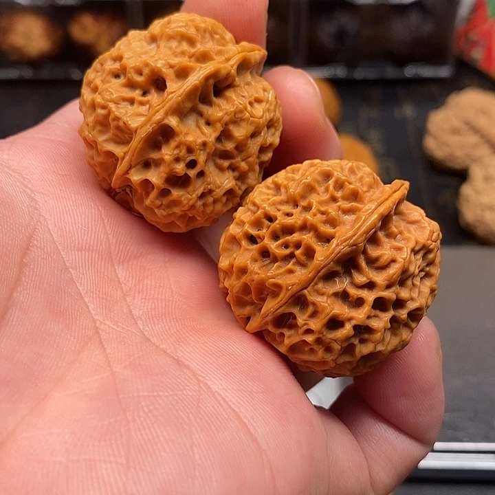 文玩核桃把件异形福利