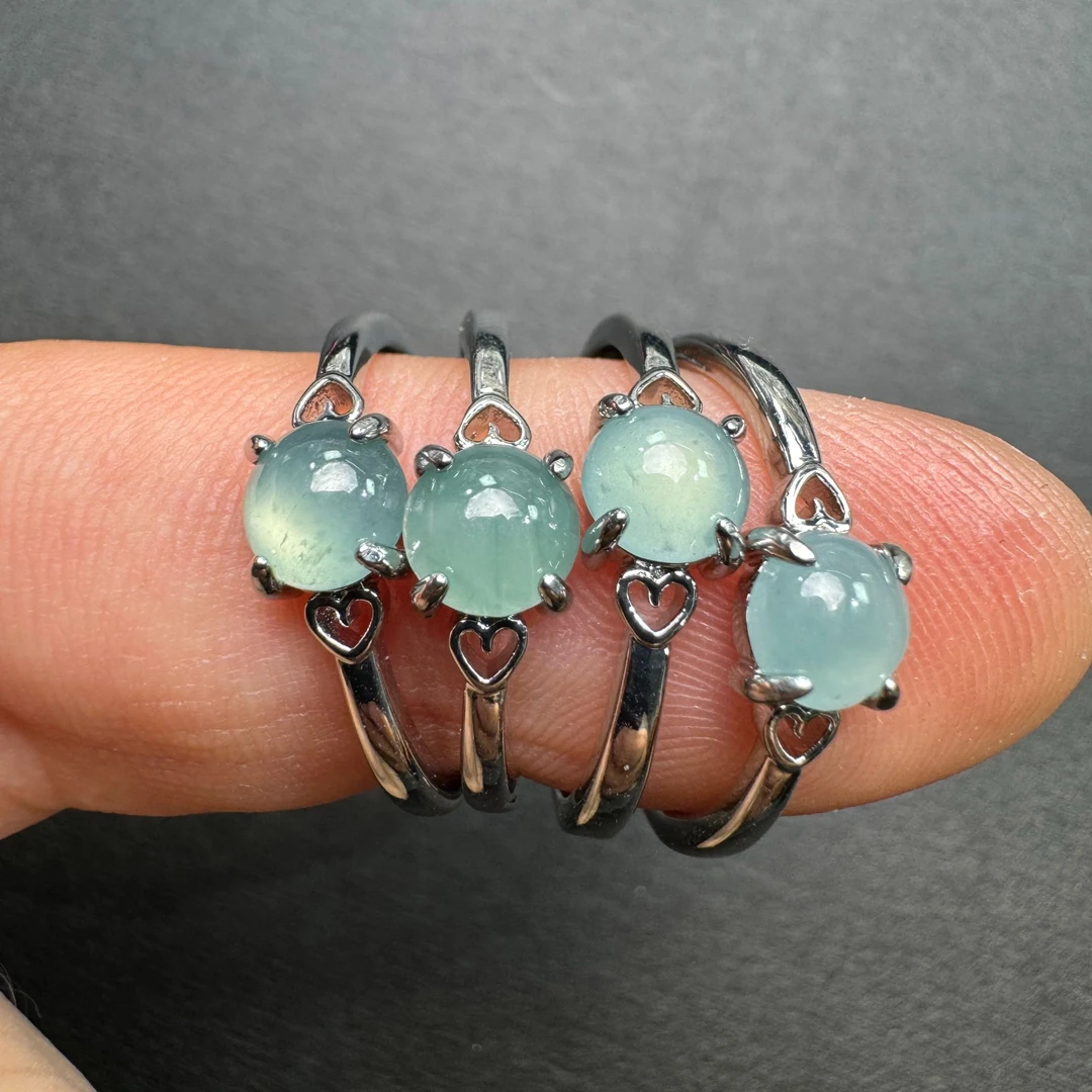 天然A货翡翠 蛋面戒指  圈口可调节 多样性发其一