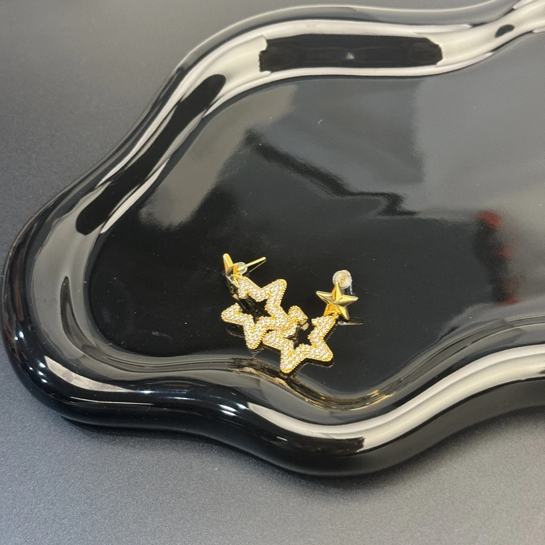 铜合金耳饰 百搭星星耳钉HBLE00031B2