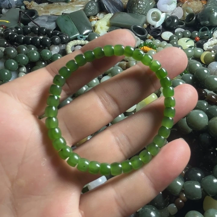 和田玉（碧玉）手串未镶嵌卡6