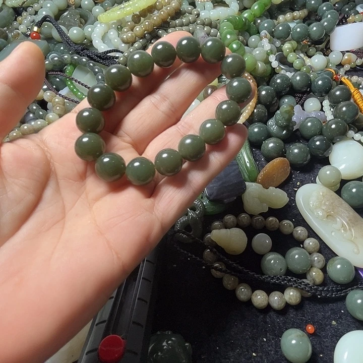 和田玉未镶嵌手链12