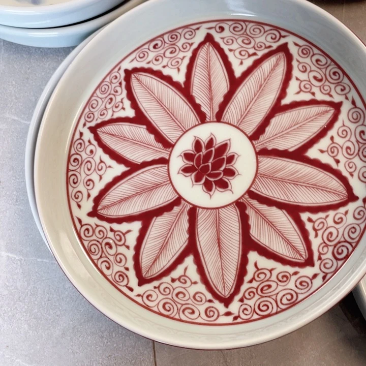 瓷片釉里红芭蕉叶壶承