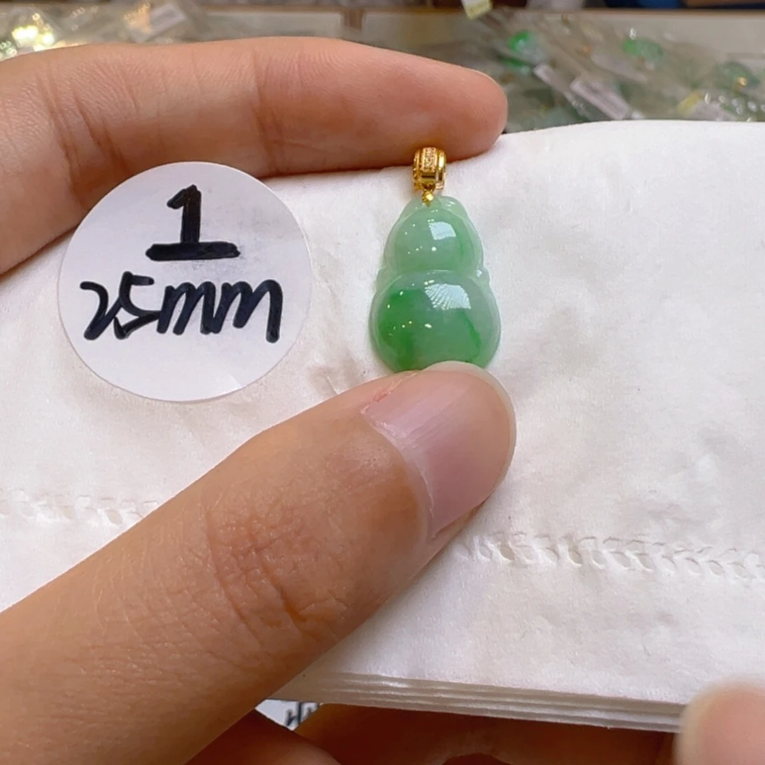 吊坠(不含链)18K金镶嵌翡翠