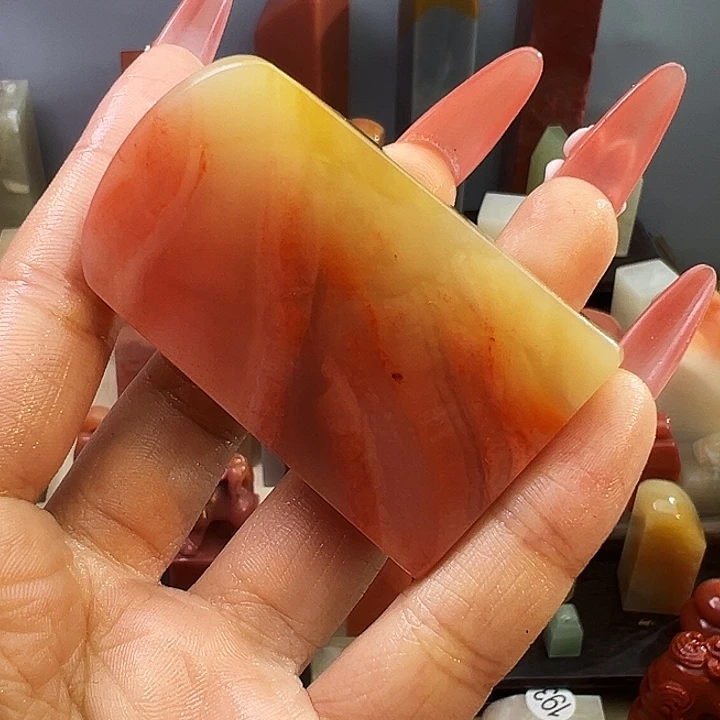 印石寿山石结晶黄131号55:35:16