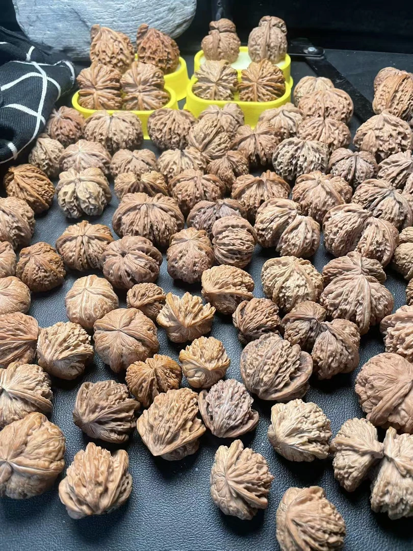 核桃异形三棱蛇头连体配对